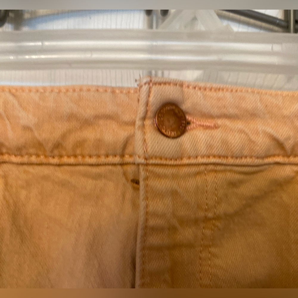 Universal Thread Jean Shorts - Picture 2 of 4